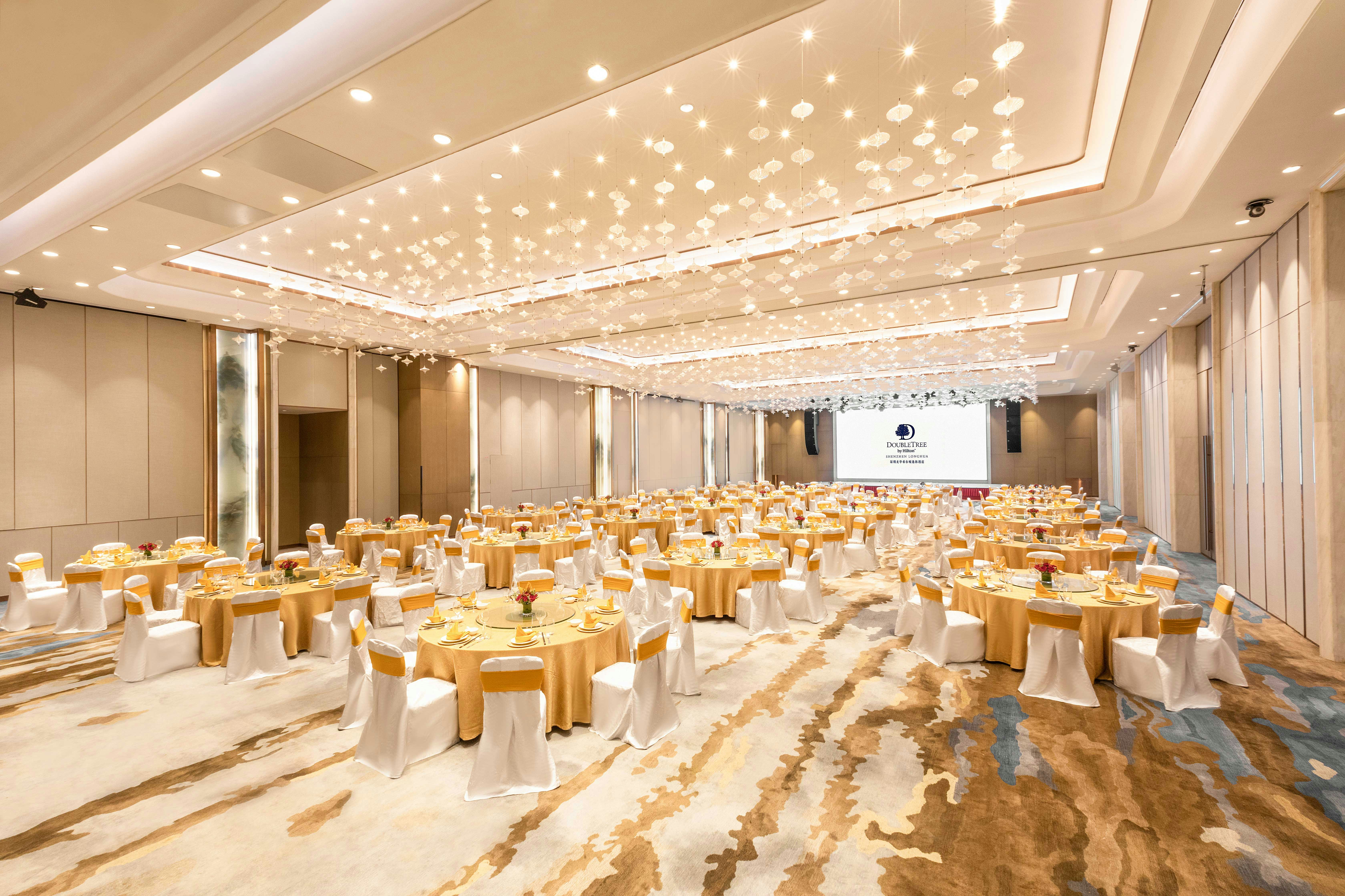 Doubletree By Hilton Shenzhen Longhua 70/76