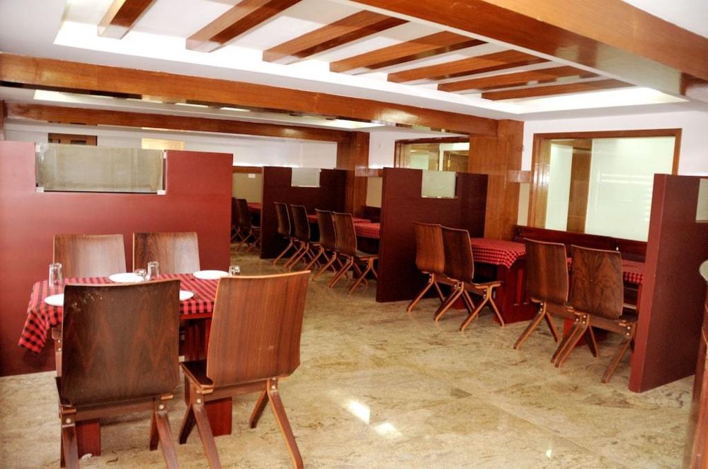 MADIKERI HERITAGE 16/21