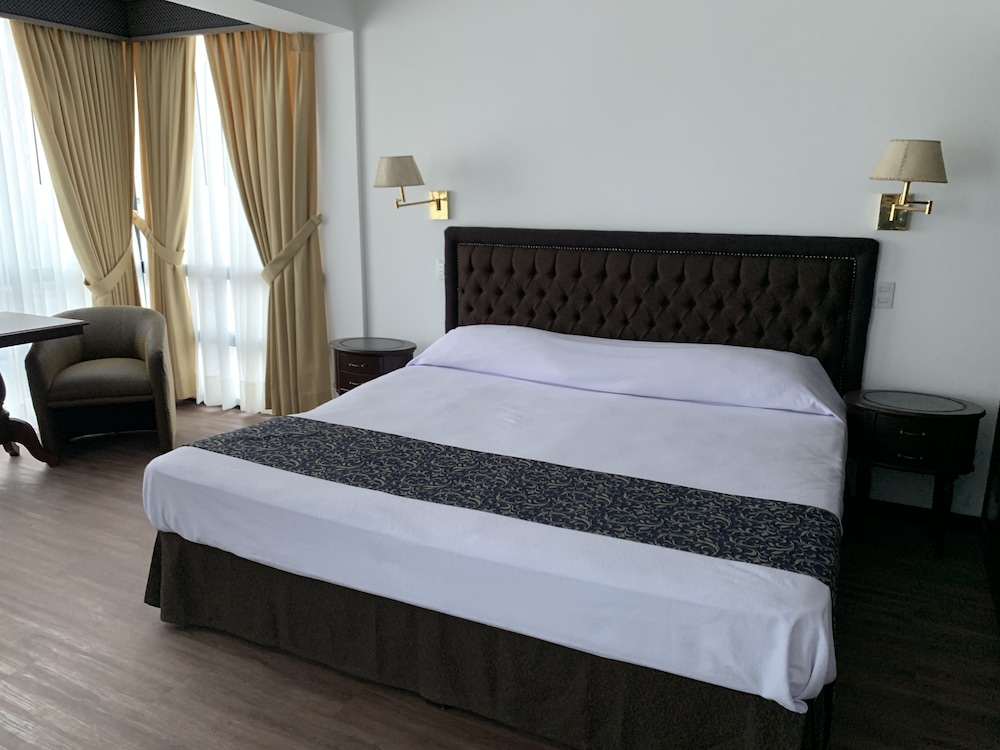 HOTEL MONTE REAL 17/54