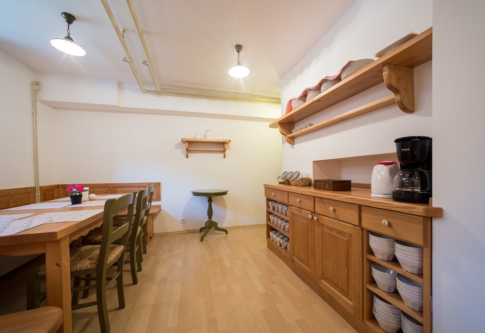 Apartment House Berghi Ii 9/48