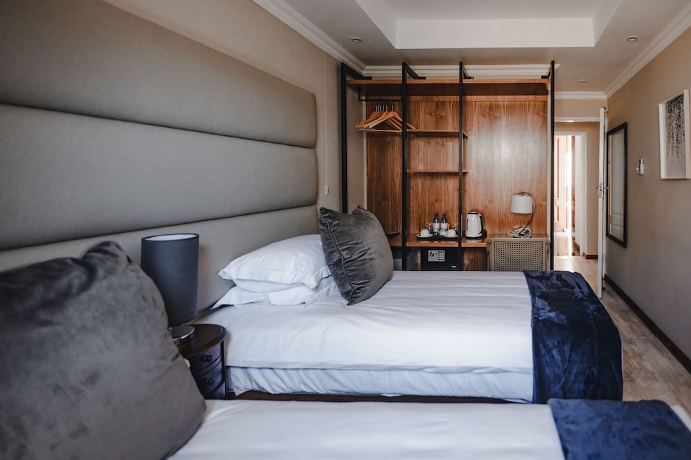STANDARD, TWIN BEDS