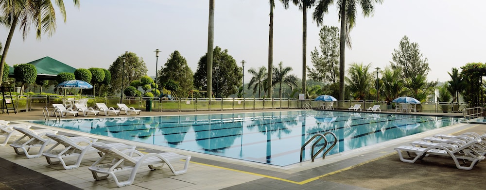 Nilai Springs Resort Hotel 8/57