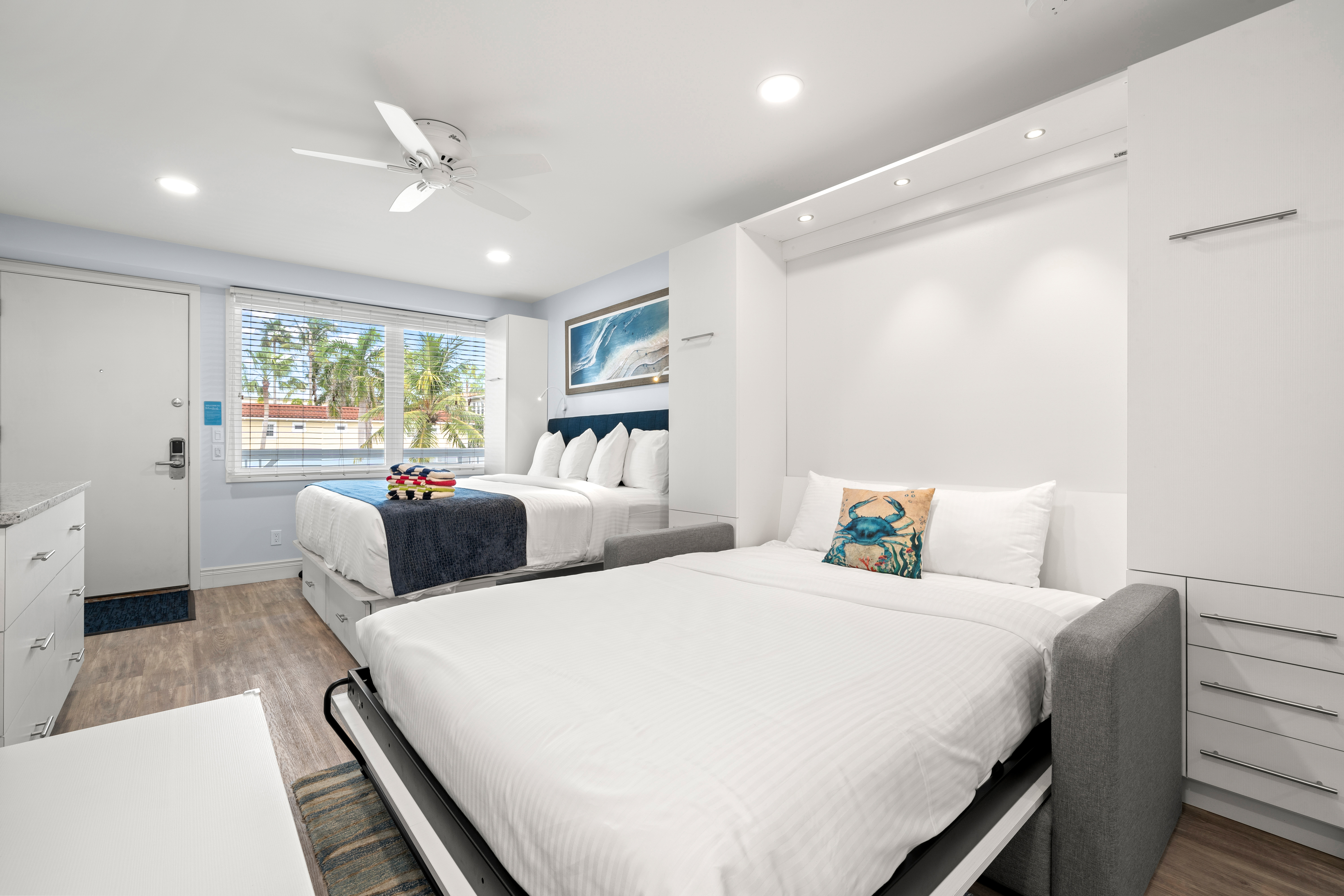 استوديو بسرير كينج، Silver Surf Gulf Beach Resort 2/7