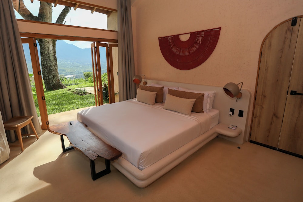 Hotel Tahiti 10/50