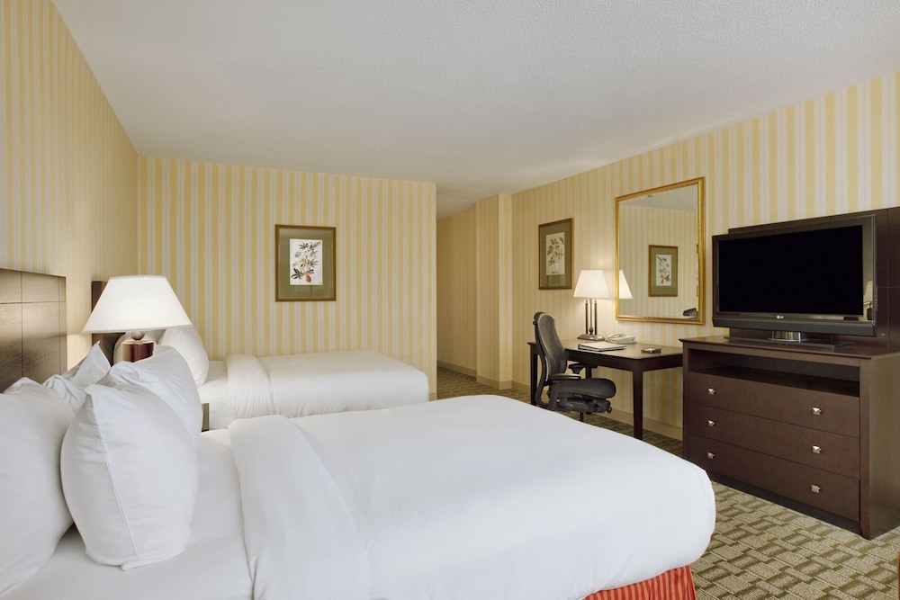 ROOM, 2 QUEEN BEDS, ACCESSIBLE