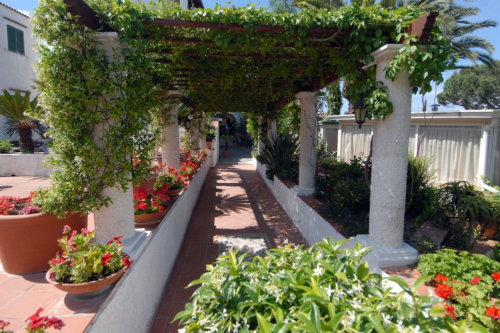 Hotel Colella Terme 32/43