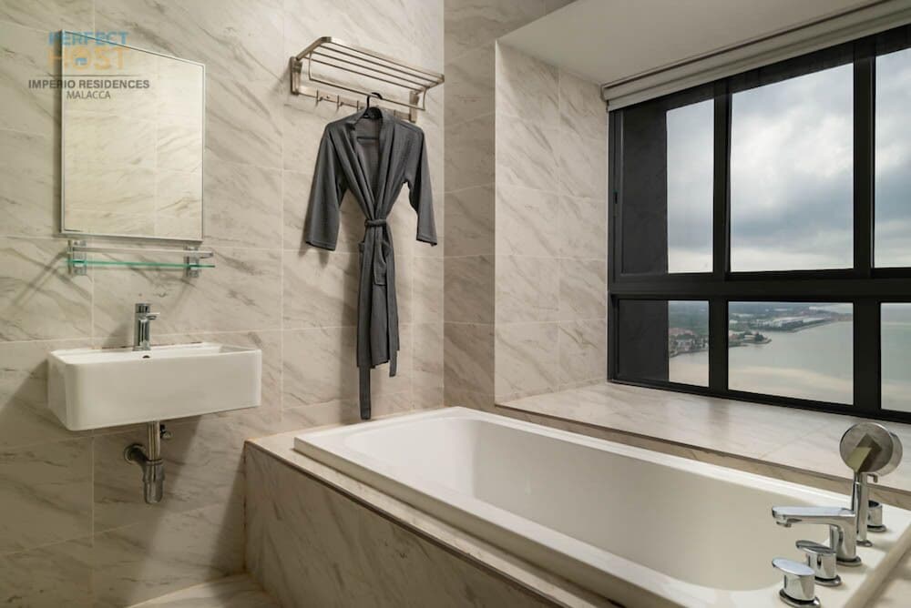 IMPERIO RESIDENCE SEAFRONT BY PERFECT HOST 41/43
