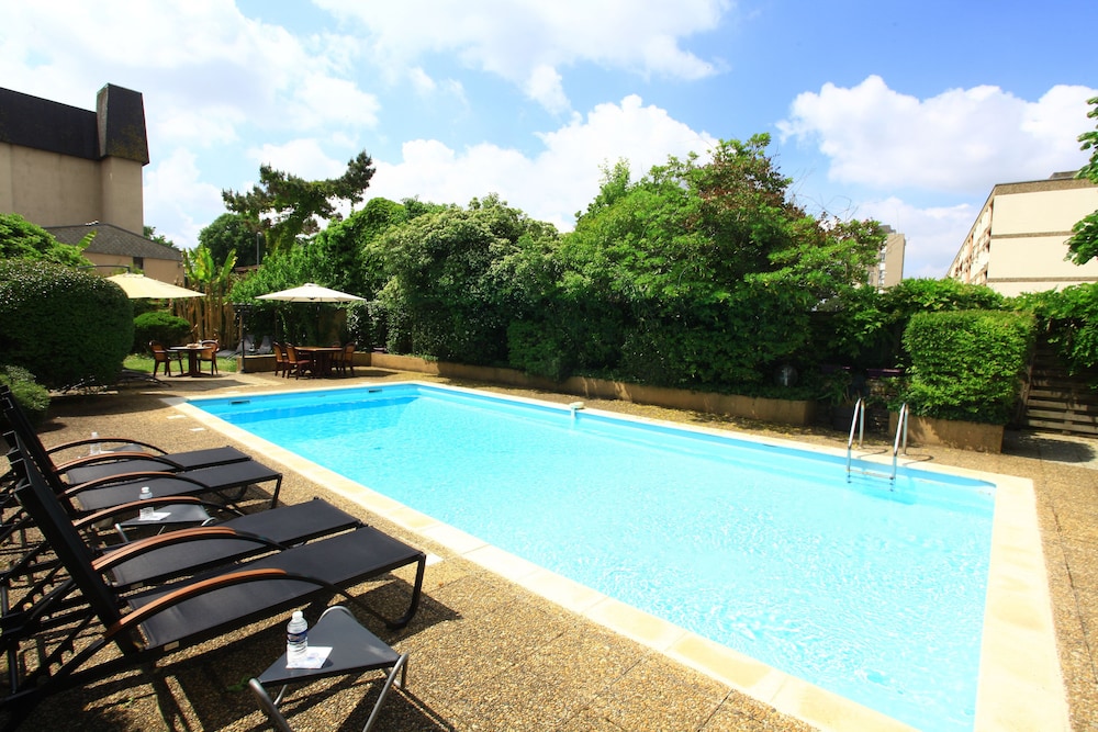 Hotel the Originals de Bordeaux Bergerac 65/68