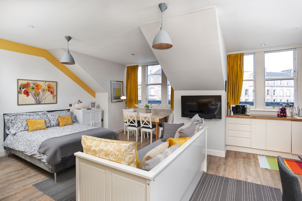 Haymarket Apartments 33/48