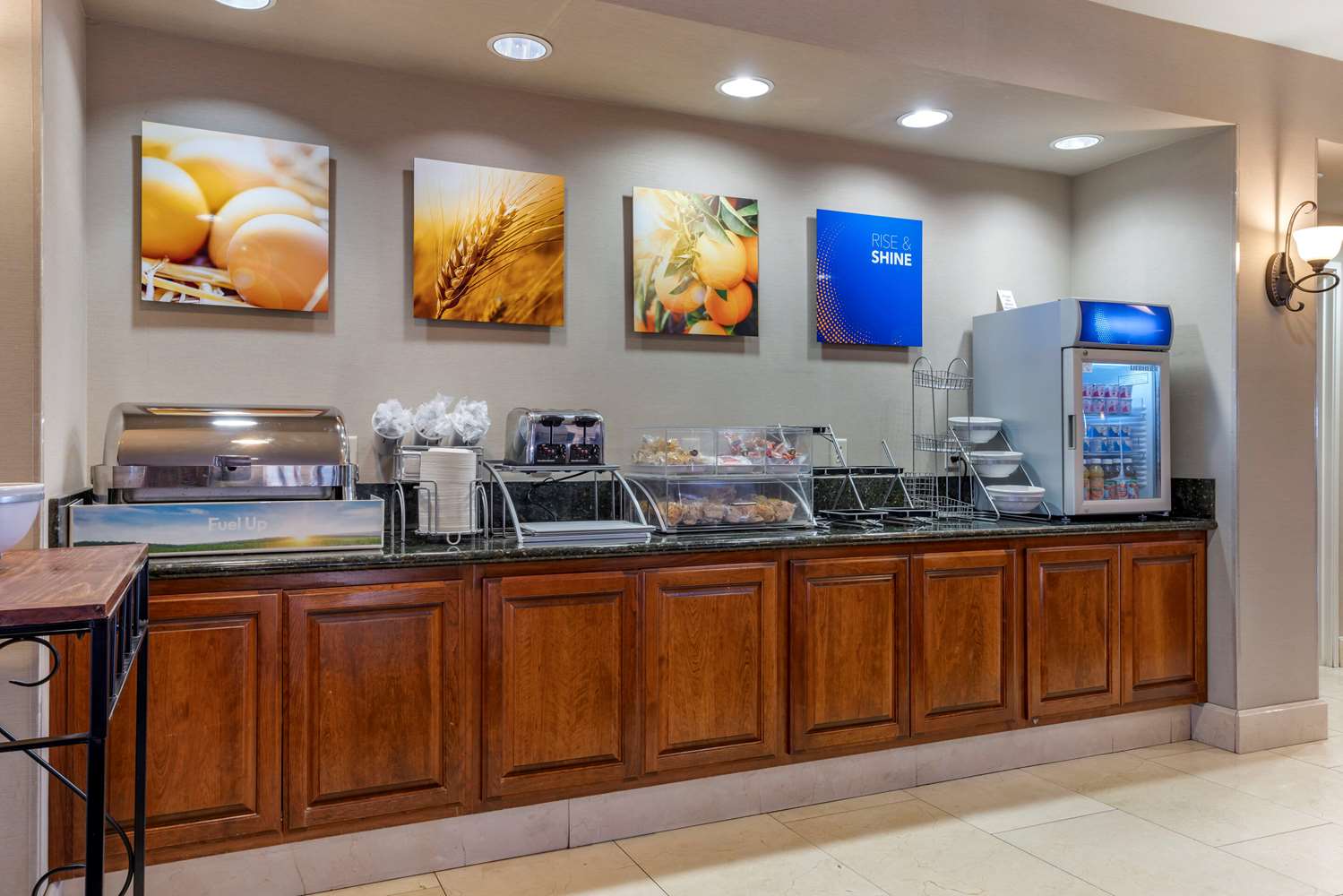 Comfort Suites Fernley 28/34
