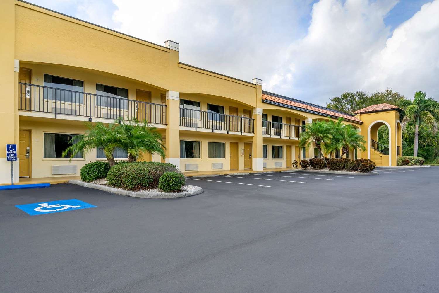 Comfort Inn Sun City Center - Ruskin - Tampa South 8/8
