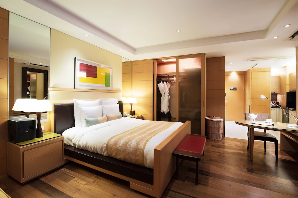 Yeouido Park Centre Seoul Marriott Executive Apartments 9/34