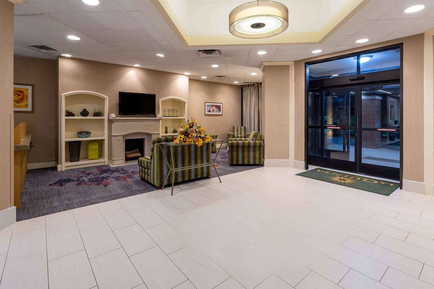 La Quinta Inn & Suites by Wyndham Kingsport Tri-Cities 12/18