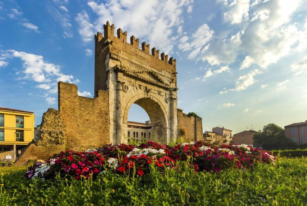 Hotel Butterfly 41/50