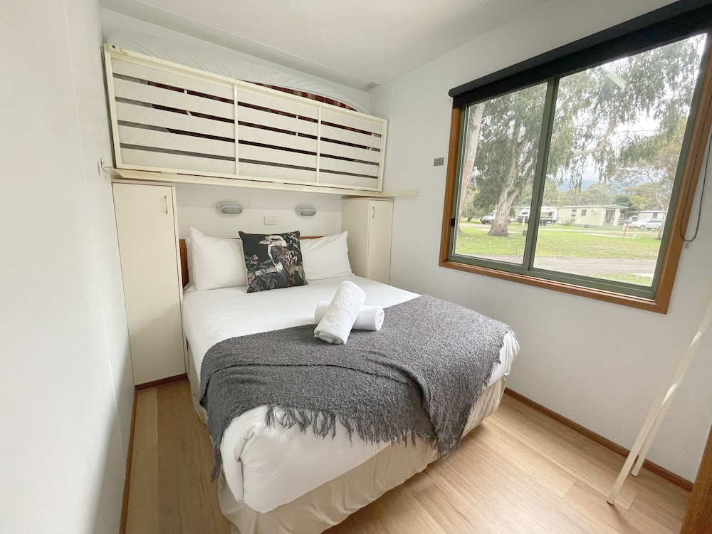 Breeze Holiday Parks Grampians 5/48