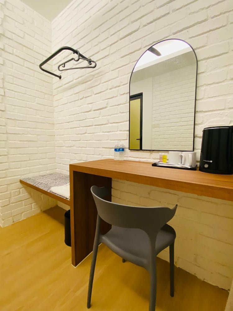 Mixx Hotel 43/50