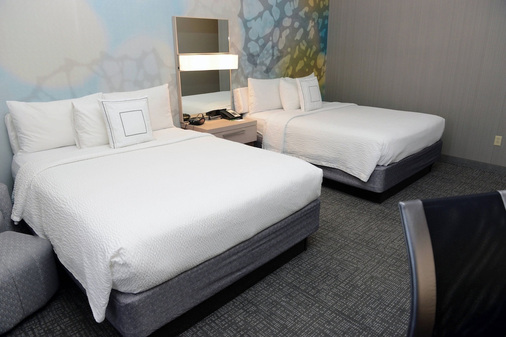Room at Courtyard By Marriott el Paso Airport, EL PASO - TX