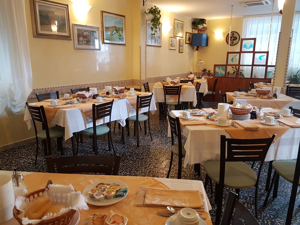 Villa Ersilia Rimini Hotel 24/46