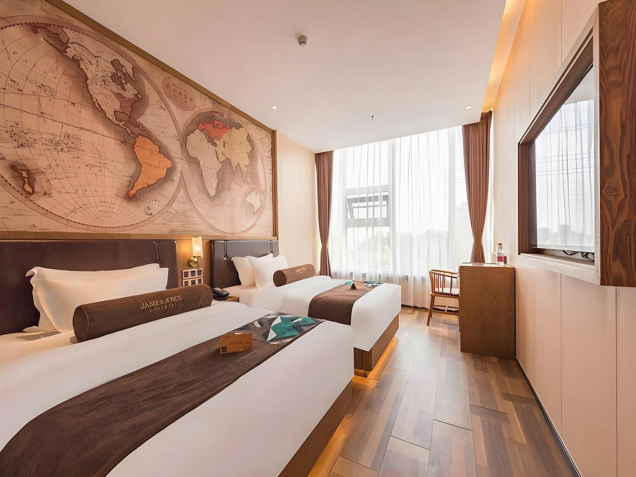 James Joyce Coffetel Hotel (Beijing Sihui East Metro Station) 14/38