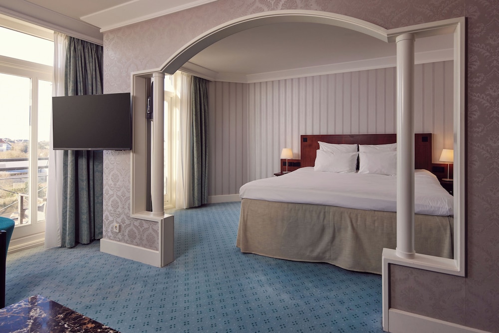 Radisson Blu Palace Hotel 23/64