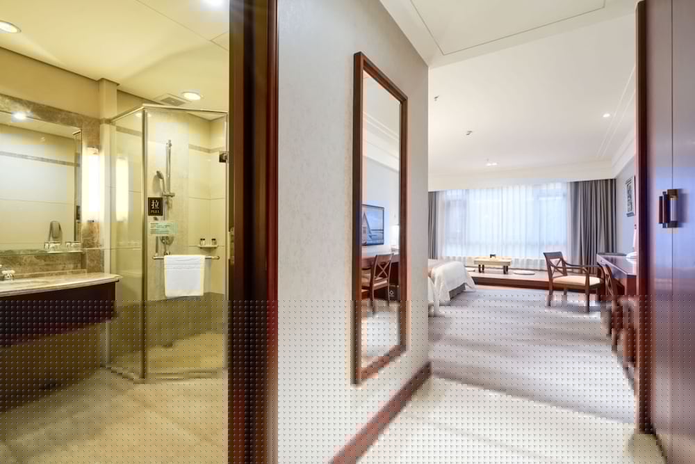 Tongli Lakeview Hotel 16/76