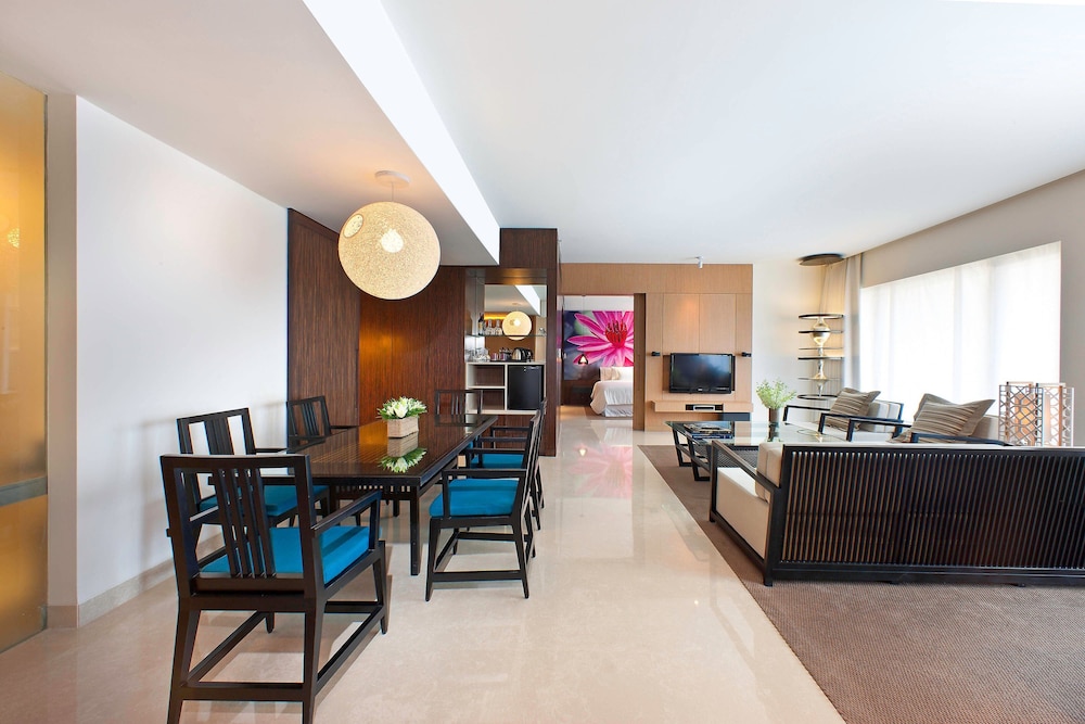 The Westin Hyderabad Mindspace 59/80