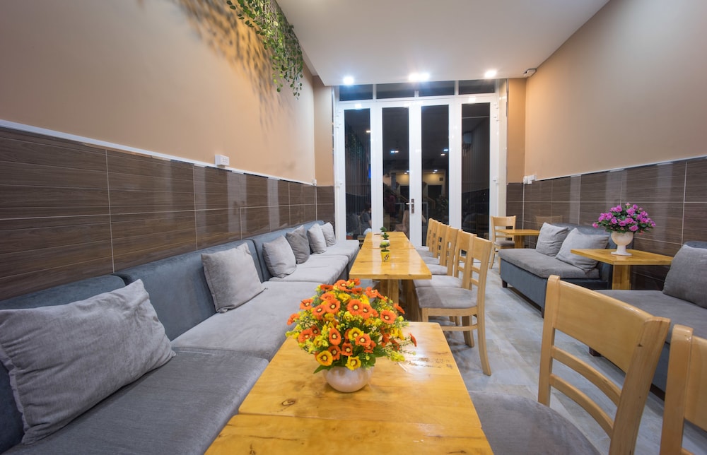 Language Exchange Hostel 1 15/23