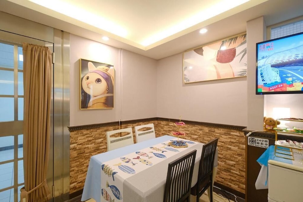 85 Asia Hotel 69/69