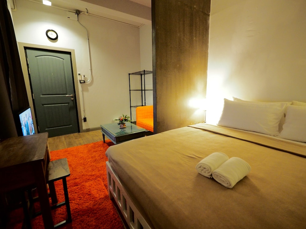 غرفة بسرير مزدوج بحمام خاص، Uno Chiangmai - Hostel 5/10