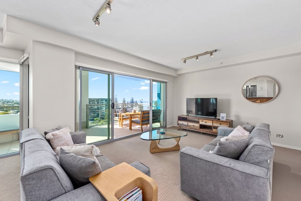 Proximity Waterfront Apartments 29/46