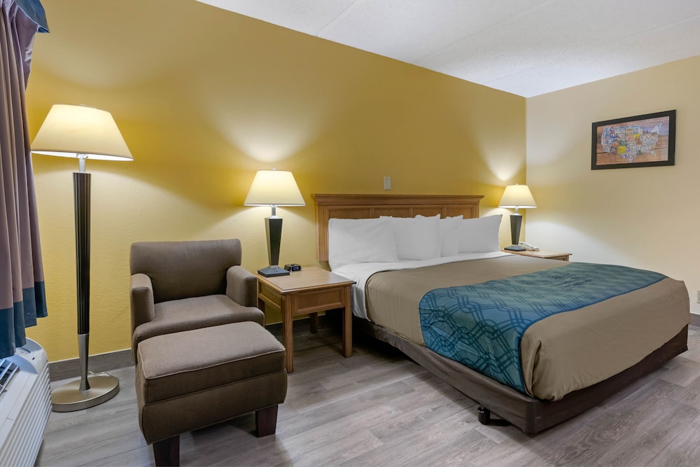 SureStay by Best Western Jacksonville Airport 19/54