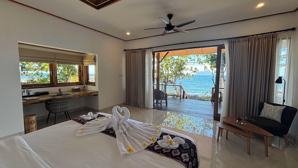 Murex Manado Dive Resort 7/50