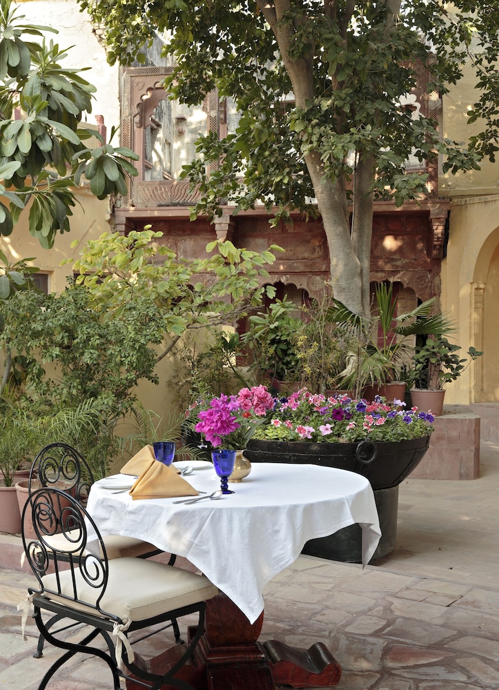 ROHET GARH 33/54