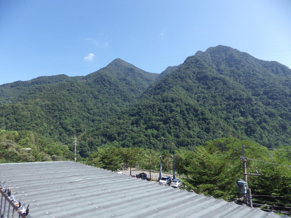 IMARS hotel 2/33