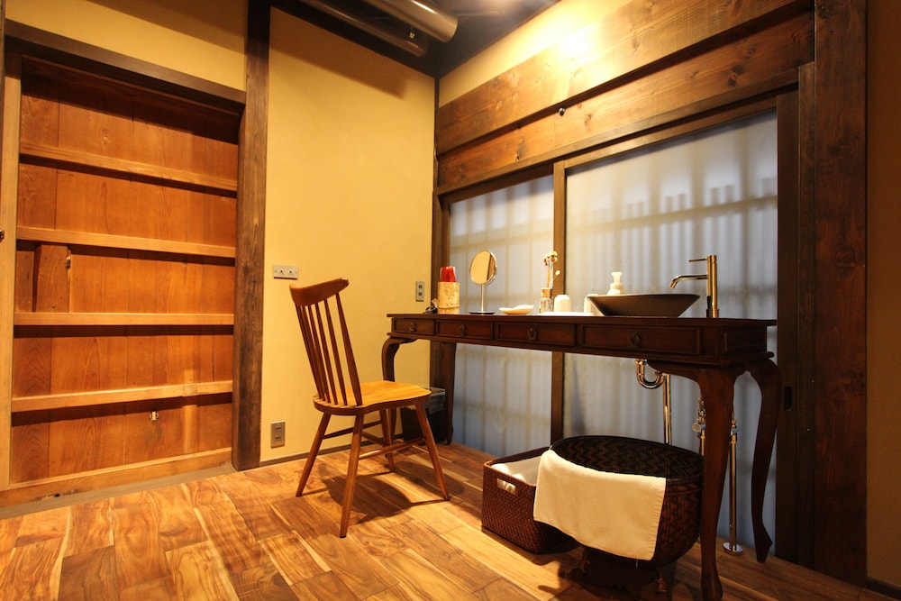 Kyoto Ryoan Zen 8/36