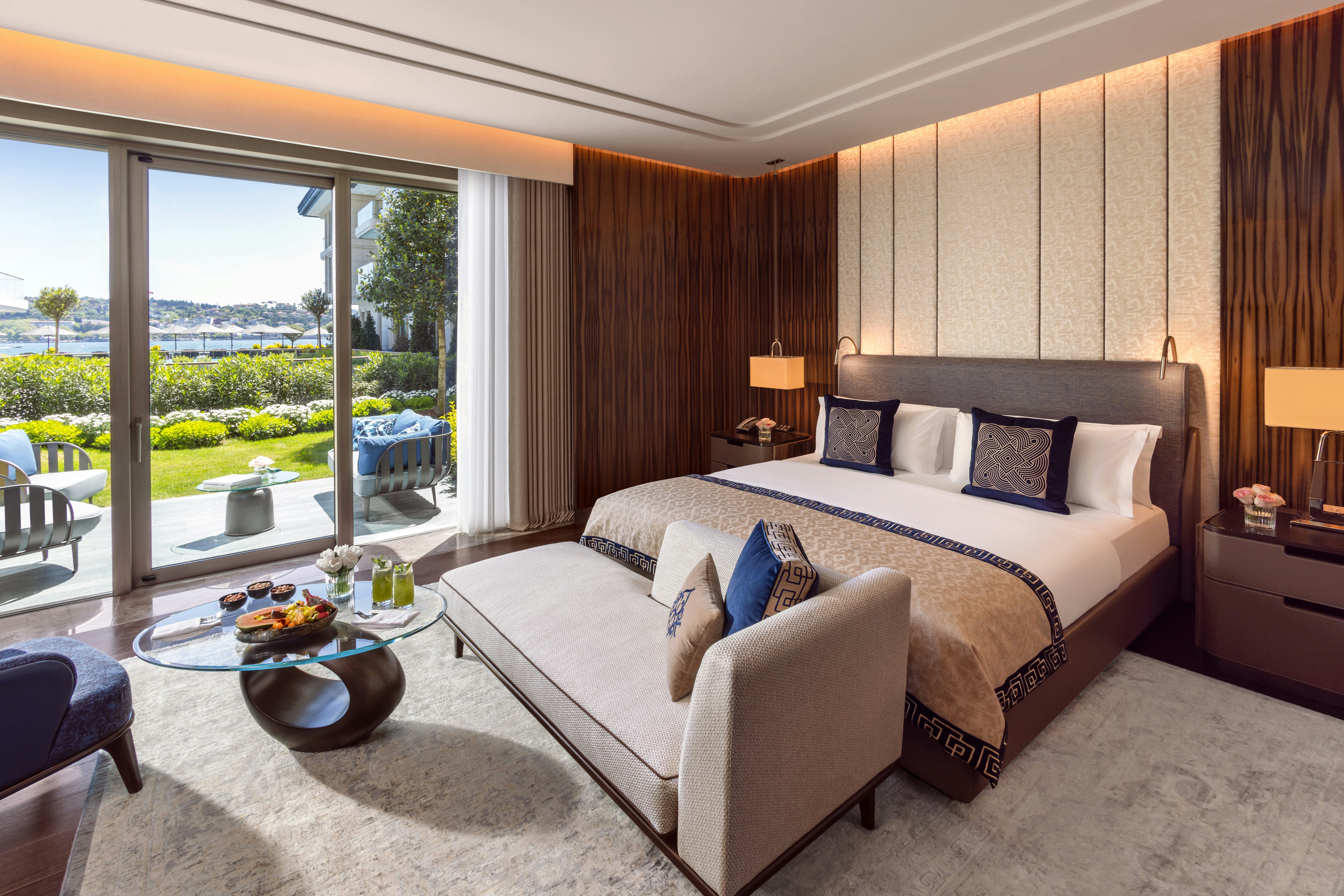 MANDARIN, BOSPHORUS, TWIN BEDS