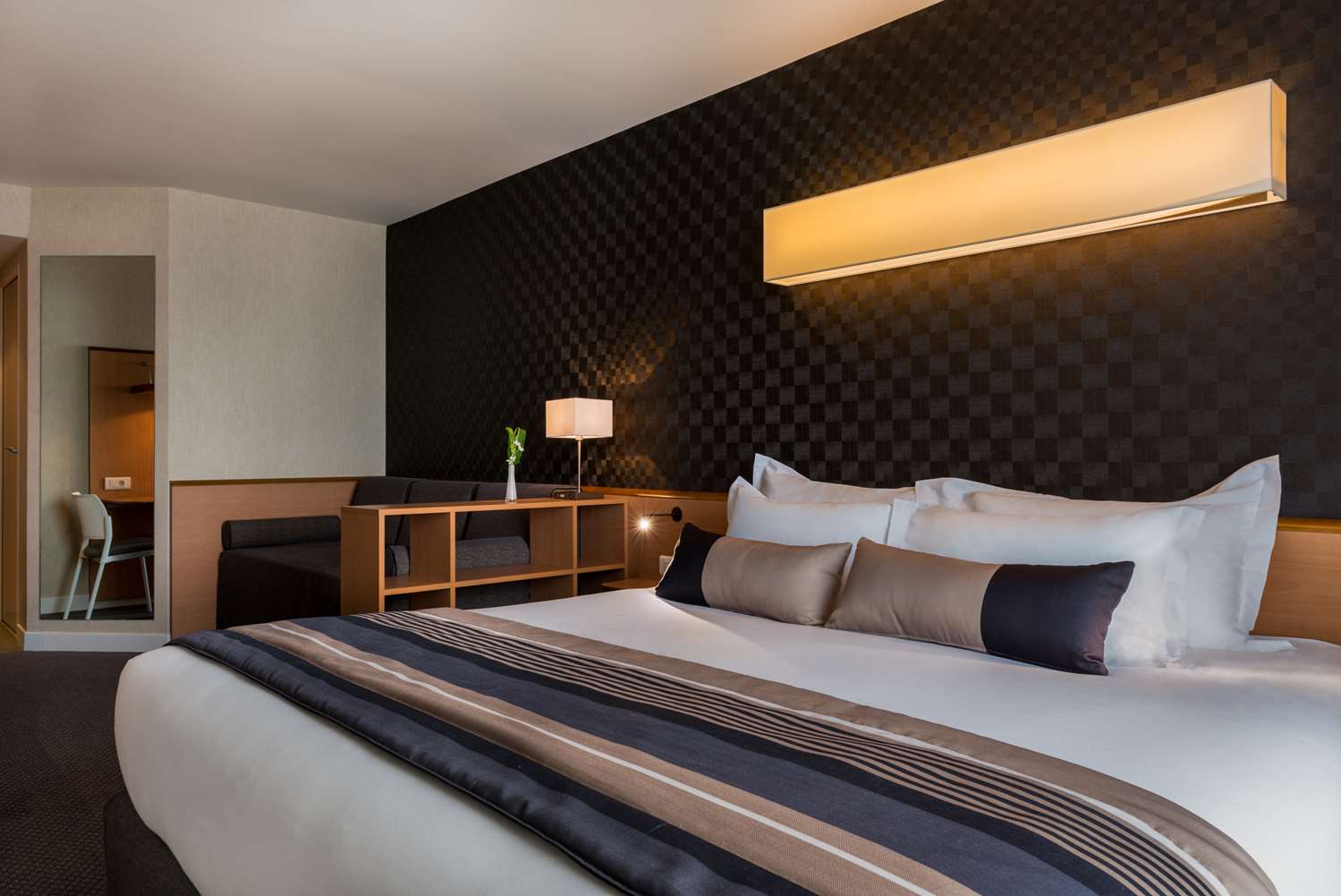 Best Western Plus Paris Saclay 2/65