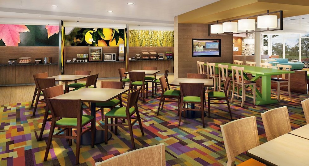 Fairfield Inn And Suites By Marriott Rawlins 15/17
