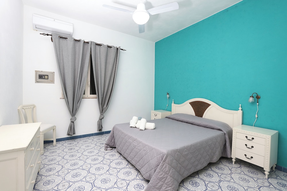 2 BEDROOMS, SUPERIOR, APARTMENT