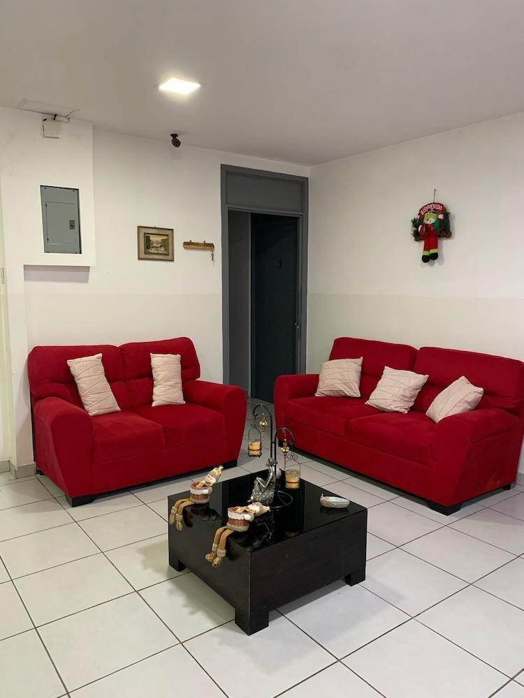 Hotel Tazumal House 58/82