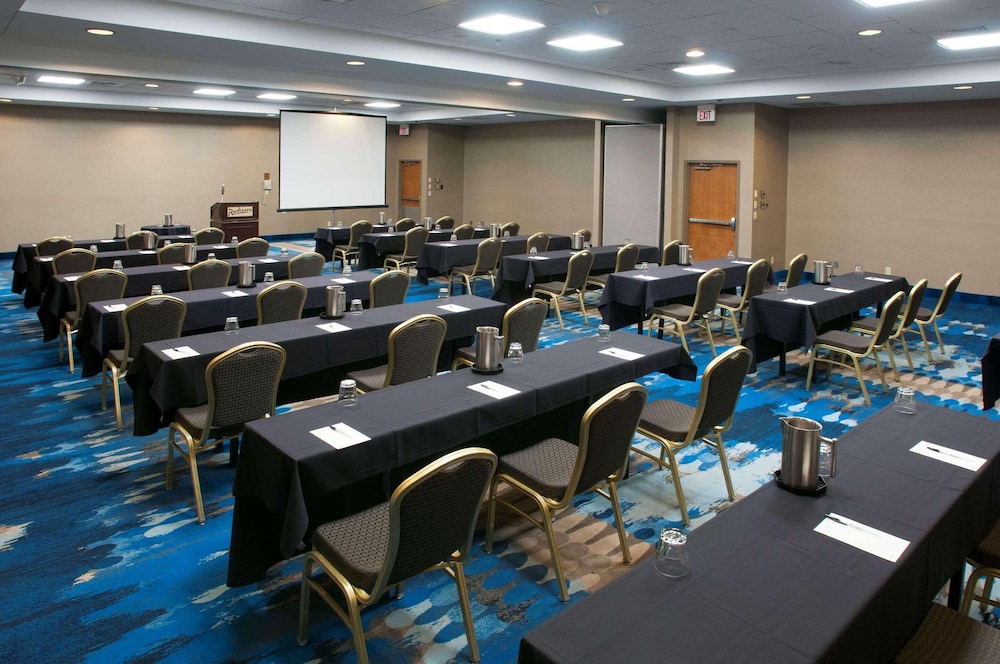 Oneida Casino Hotel 48/60