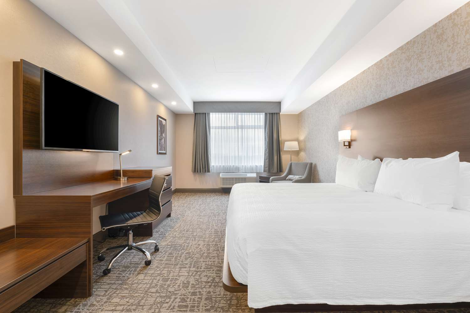 Best Western Plus Mission City Lodge 5/25