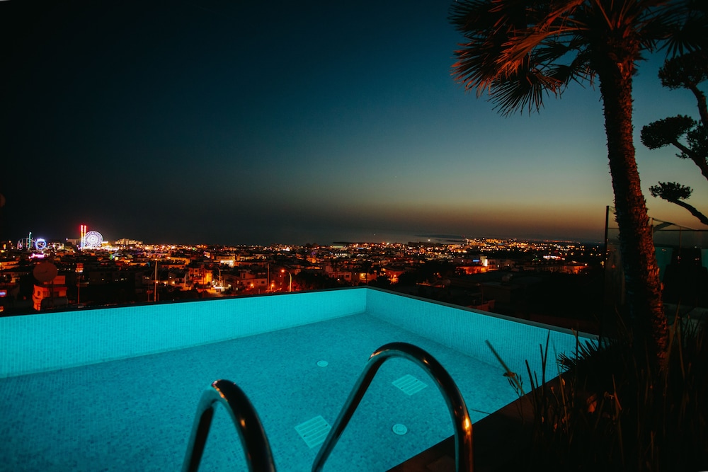 Hotel Napa Suites (Adults Only) 45/71