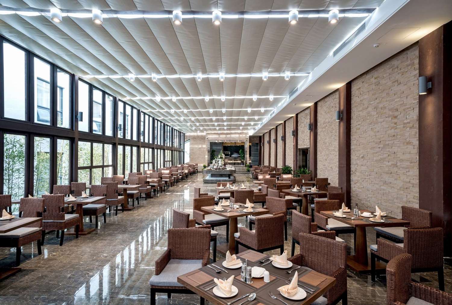 Days Hotel By Wyndham Yinxiang Wuyishan 14/21
