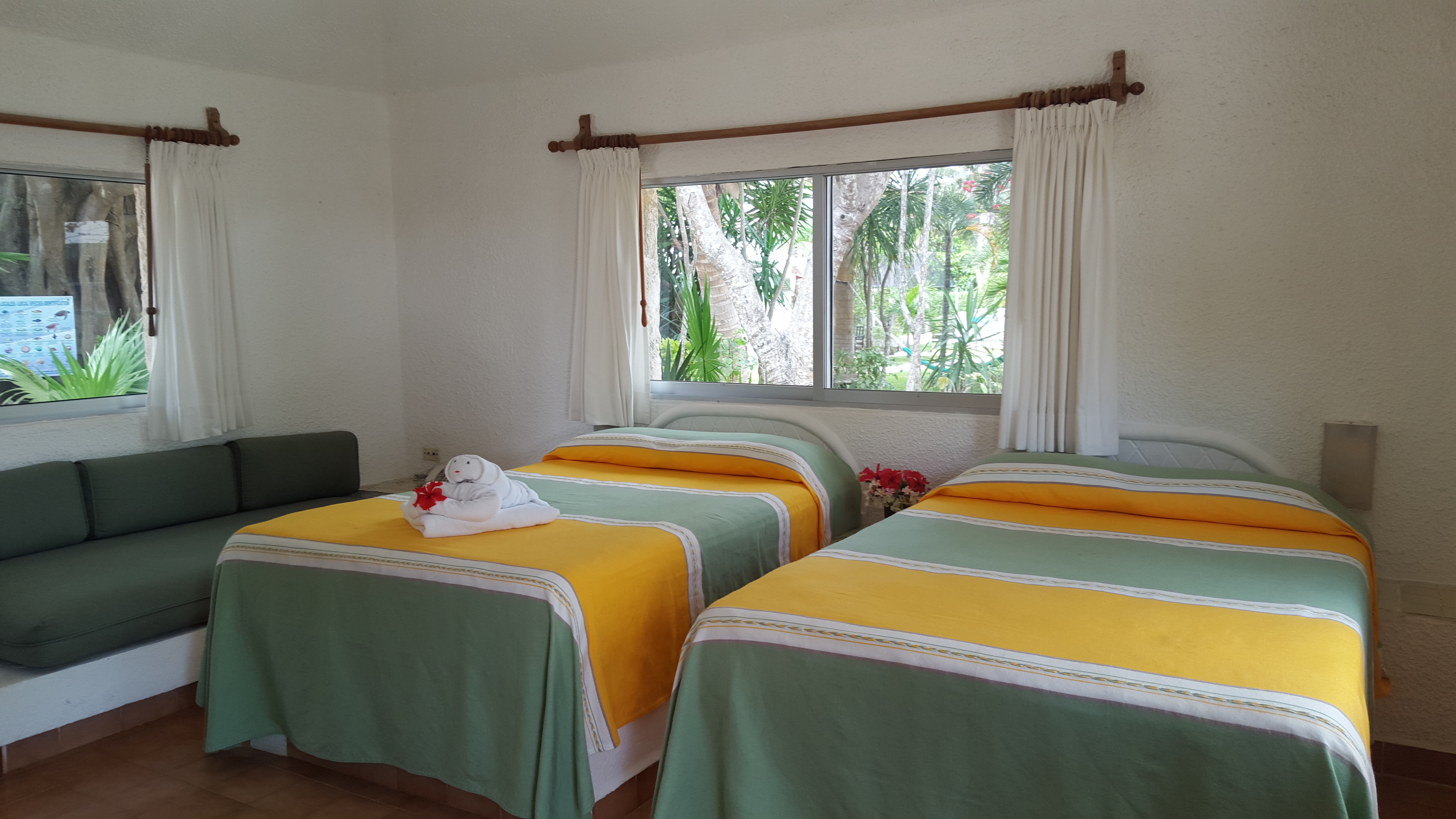 Hotel Akumal Caribe 6/24
