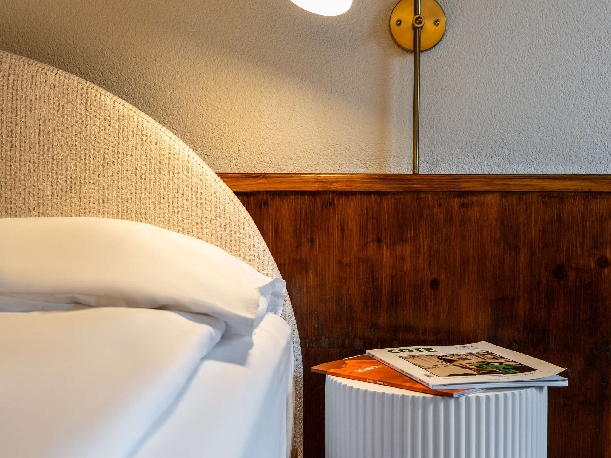 Hotel Aeschi Interlaken - Handwritten Collection 8/12