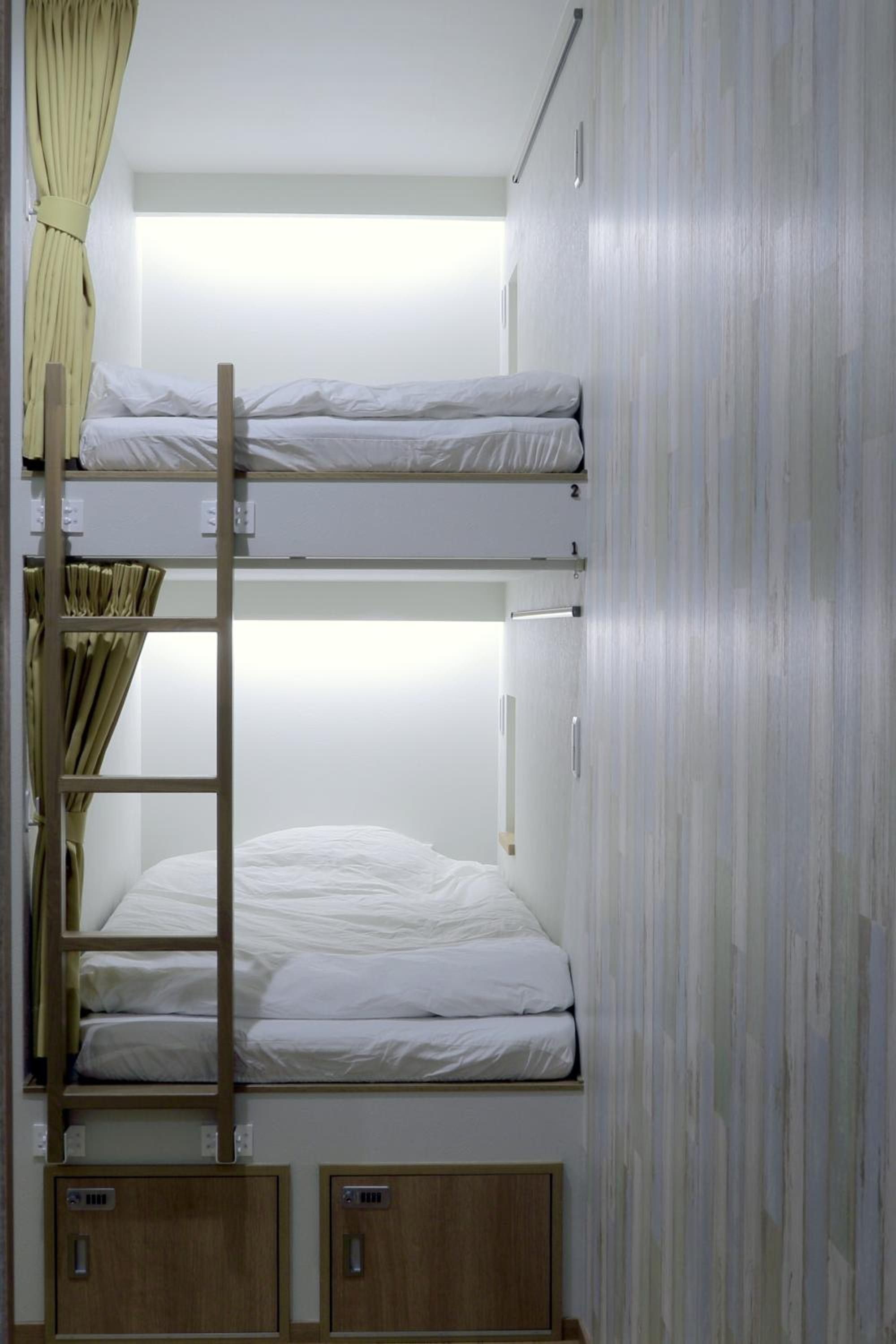 MIXED DORM, 6 BEDS