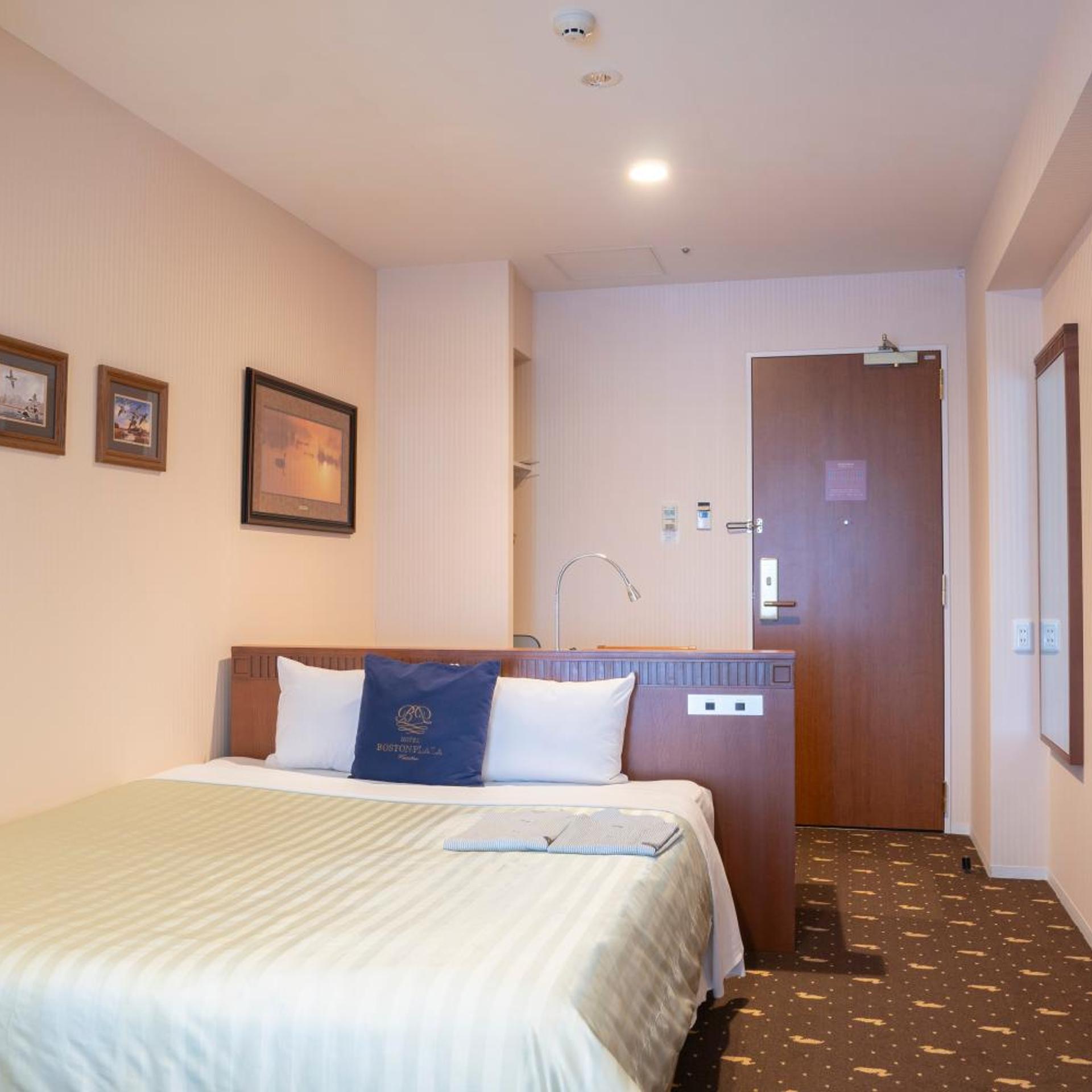 Business, Double Bed, City View