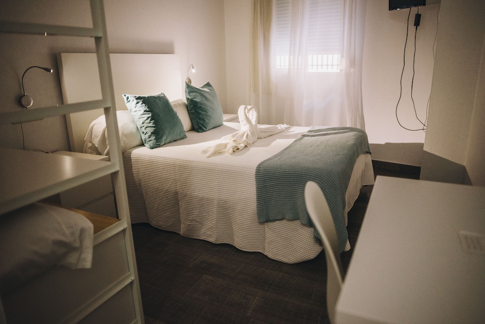 Hotel Nuro 19/67