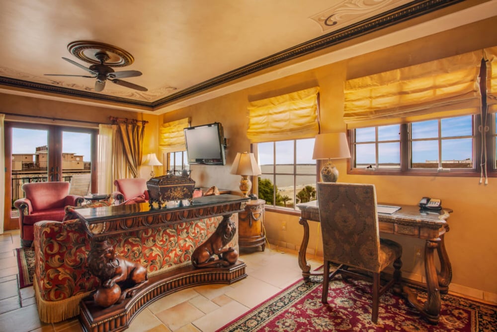 Ocean Lodge 30/41